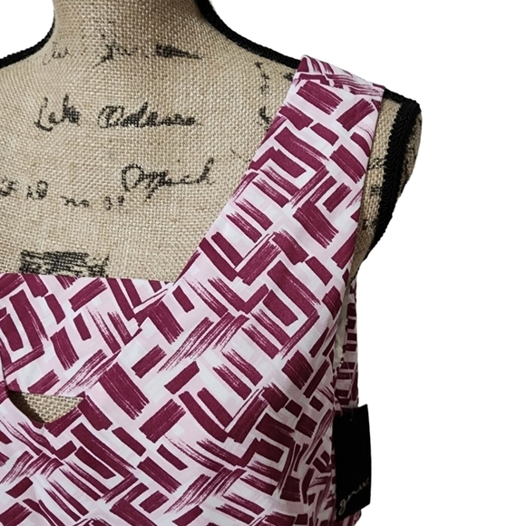 3/$25 NWT GNW Sleeveless Tank Blouse - Medium - Picture 2 of 9